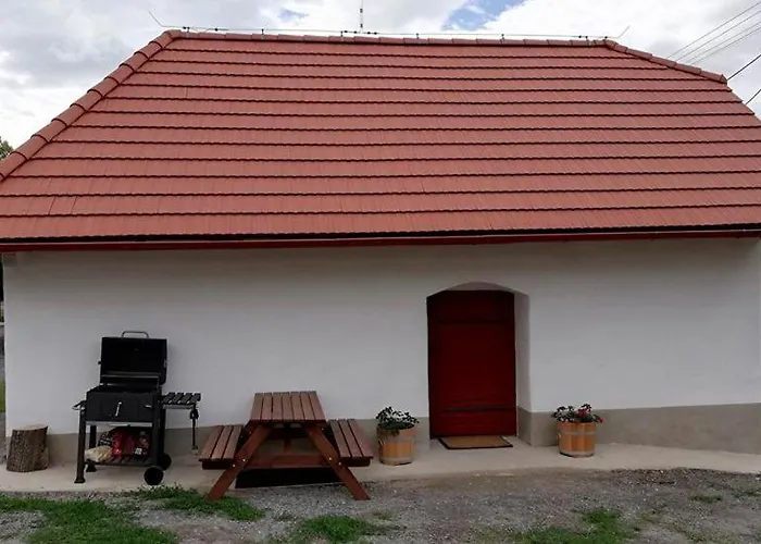 Chyzka Stara Hora בית נופש Sebechleby pri Krupine